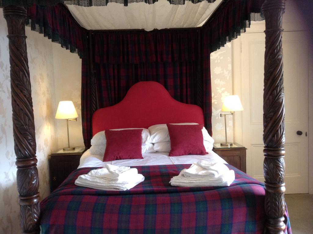 Craigroyston House Bed and Breakfast Pitlochry Buitenkant foto